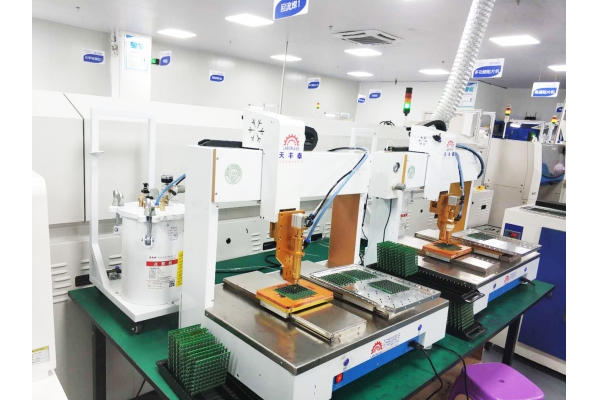 SMT加工的環(huán)氧樹脂灌封膠工藝簡述